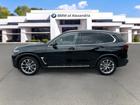 Used 2026 BMW X5 xDrive40i w/ Executive Package AWD/4WD image 4