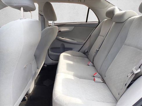 Used 2009 Toyota Corolla LE FWD image 6