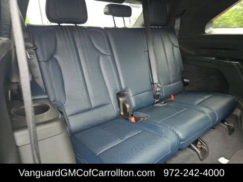 Used 2025 Cadillac Escalade IQ Luxury 2 w/ LPO, Premium Carpet Package AWD/4WD image 7