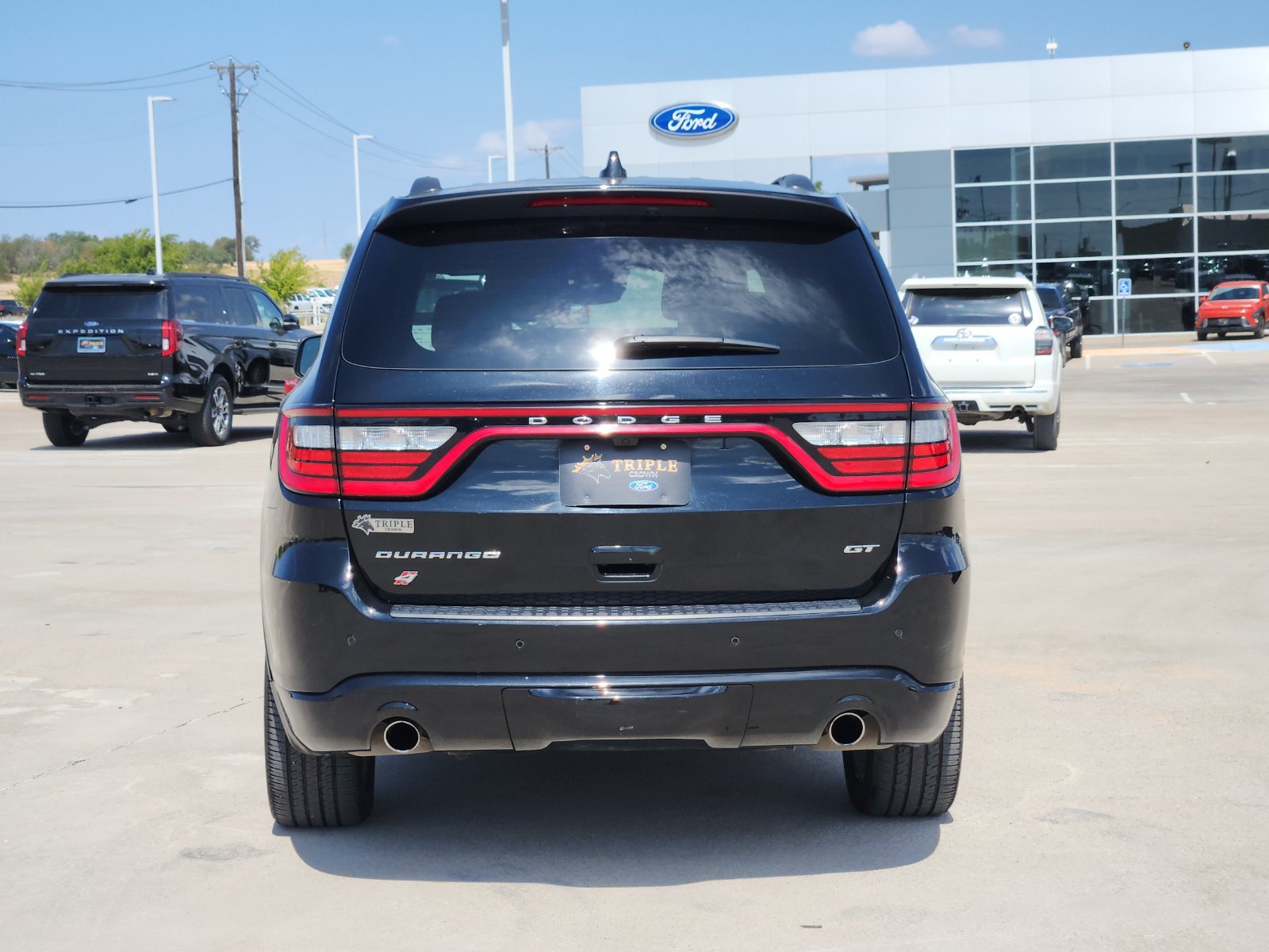 Used 2025 Dodge Durango GT AWD/4WD image 8