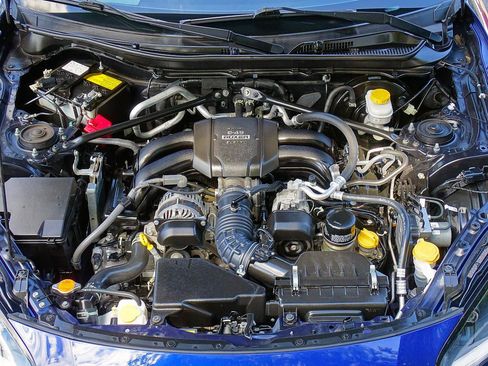 Used 2022 Toyota GR86 w/ ALL Weather Mat Package (TMS) RWD image 23