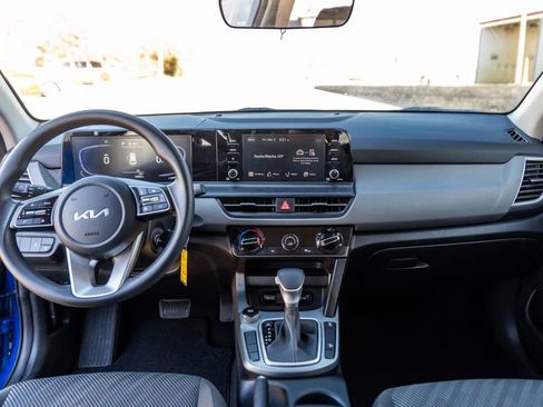 Used 2024 Kia Seltos LX image 10