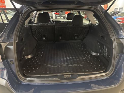 Used 2023 Subaru Outback AWD/4WD image 25