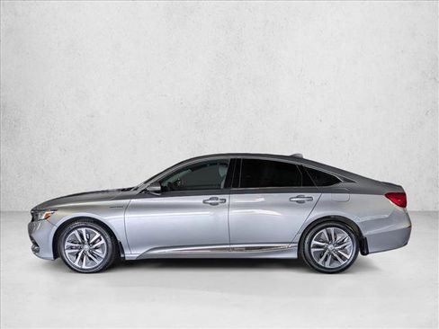 Used 2019 Honda Accord Hybrid image 9