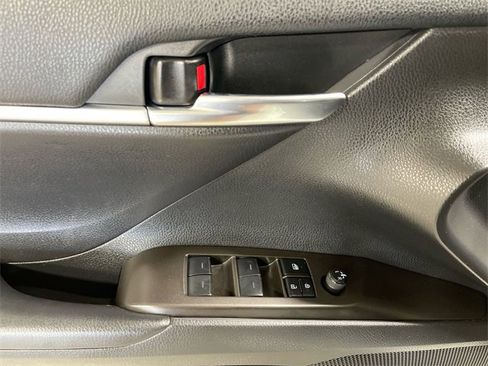 Used 2023 Toyota Camry LE image 13