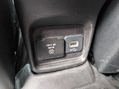 Used 2020 Jeep Compass Trailhawk AWD/4WD image 36