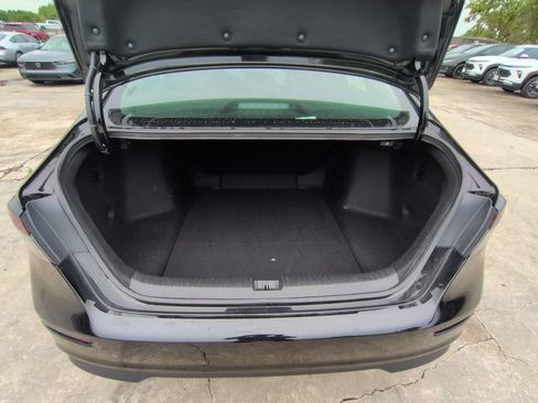 Used 2025 Honda Accord LX image 28