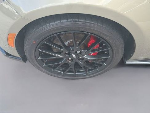 Used 2023 MAZDA MX-5 Miata Club RWD image 31