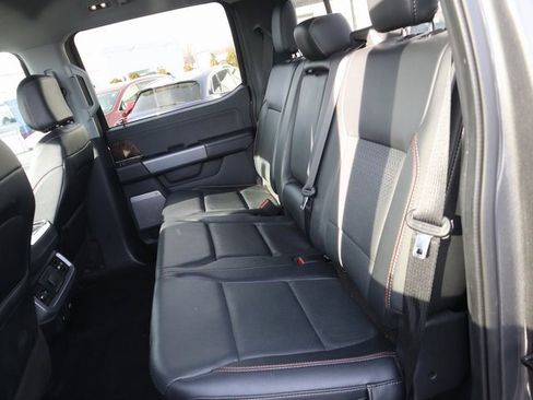 Used 2023 Ford F150 Lariat w/ Trailer Tow Package image 20