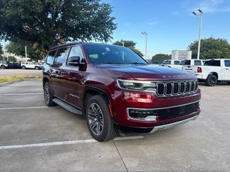 Used 2024 Jeep Wagoneer Series II w/ Flexible Seating Group AWD/4WD video 1