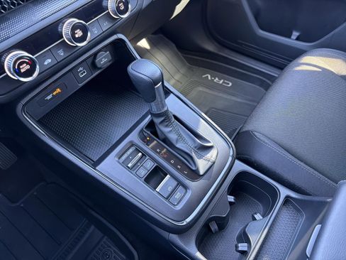 Used 2025 Honda CR-V LX image 20