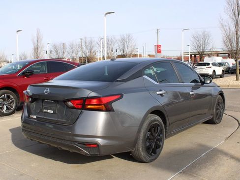 Used 2020 Nissan Altima 2.5 S image 7