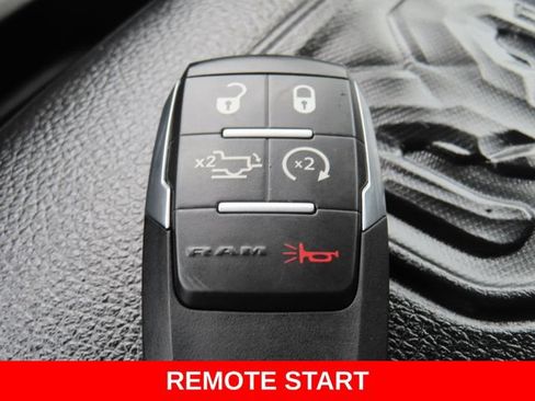 Used 2022 RAM 3500 Laramie AWD/4WD image 39