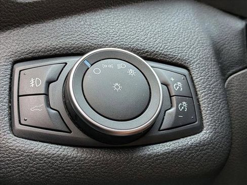 Used 2019 Ford Escape SEL FWD image 11