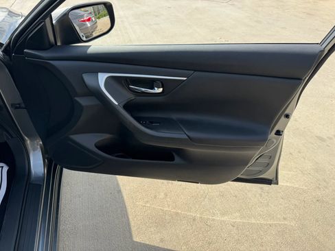 Used 2017 Nissan Altima 2.5 S w/ Power Driver Seat Package image 35