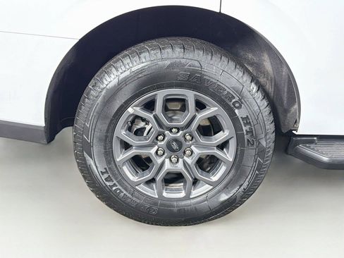 Used 2025 Ford Expedition Active AWD/4WD image 34