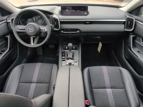 Used 2026 MAZDA CX-50 Meridian Edition w/ Weather Package AWD/4WD image 5
