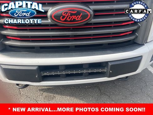 Used 2017 Ford F150 Lariat w/ Equipment Group 502A Luxury image 4
