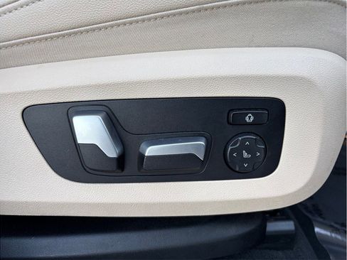 Used 2021 BMW X5 sDrive40i w/ Premium Package image 50