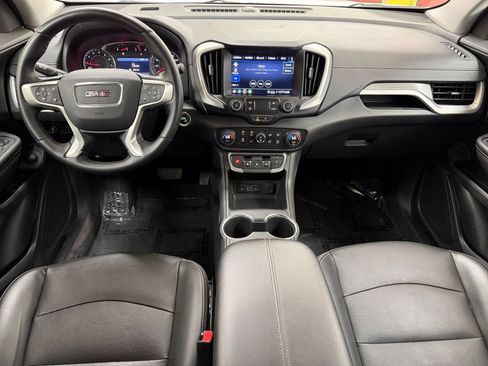 Used 2024 GMC Terrain SLT AWD/4WD image 35