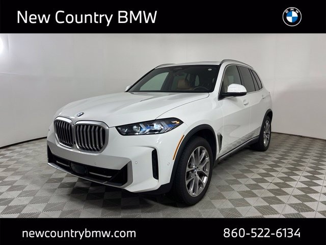 Certified 2026 BMW X5 xDrive40i w/ Premium Package AWD/4WD image 3
