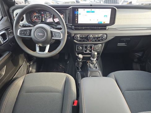 Used 2024 Jeep Wrangler Sahara w/ Safety Group image 14