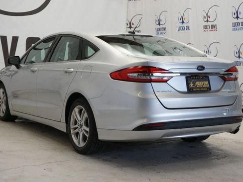 Used 2018 Ford Fusion S FWD image 5