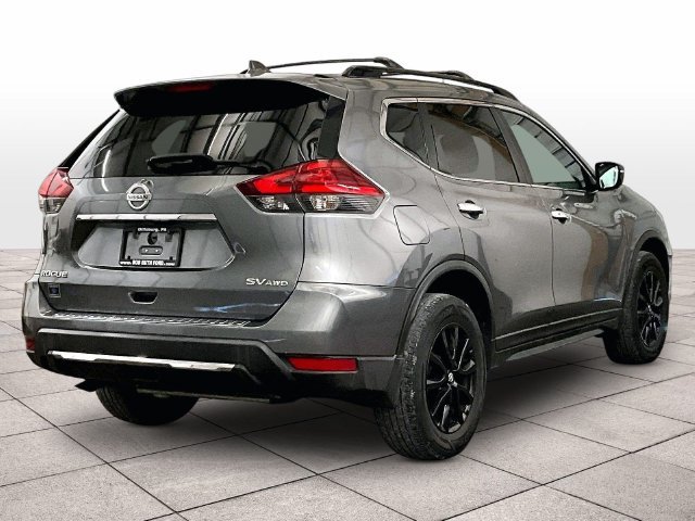 Used 2017 Nissan Rogue SV w/ Midnight Edition AWD/4WD image 12