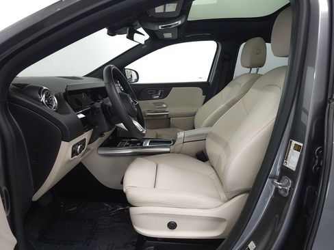 Certified 2026 Mercedes-Benz GLA 250 4MATIC image 8