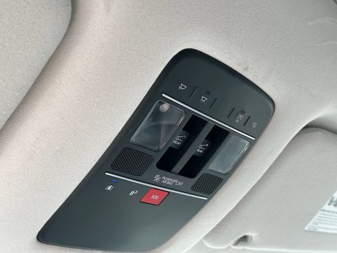 Used 2026 Hyundai Palisade Calligraphy FWD image 23