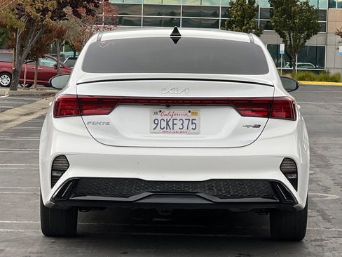 Certified 2022 Kia Forte GT-Line w/ GT-Line Premium Package image 5