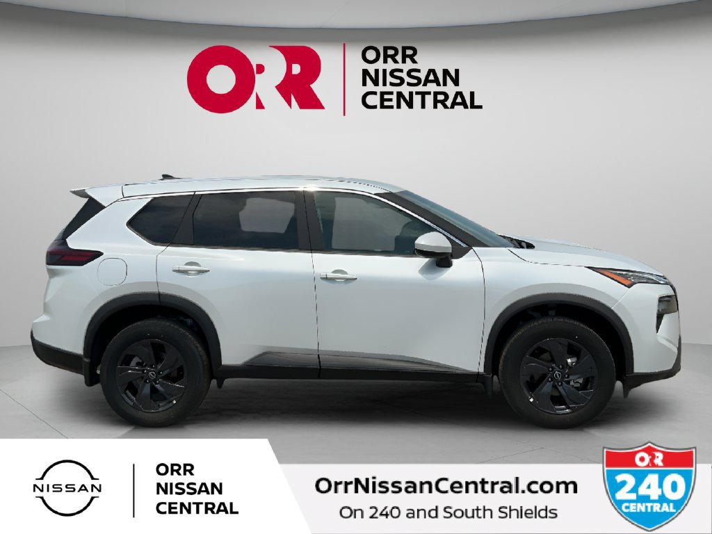 New 2026 Nissan Rogue SV FWD image 4