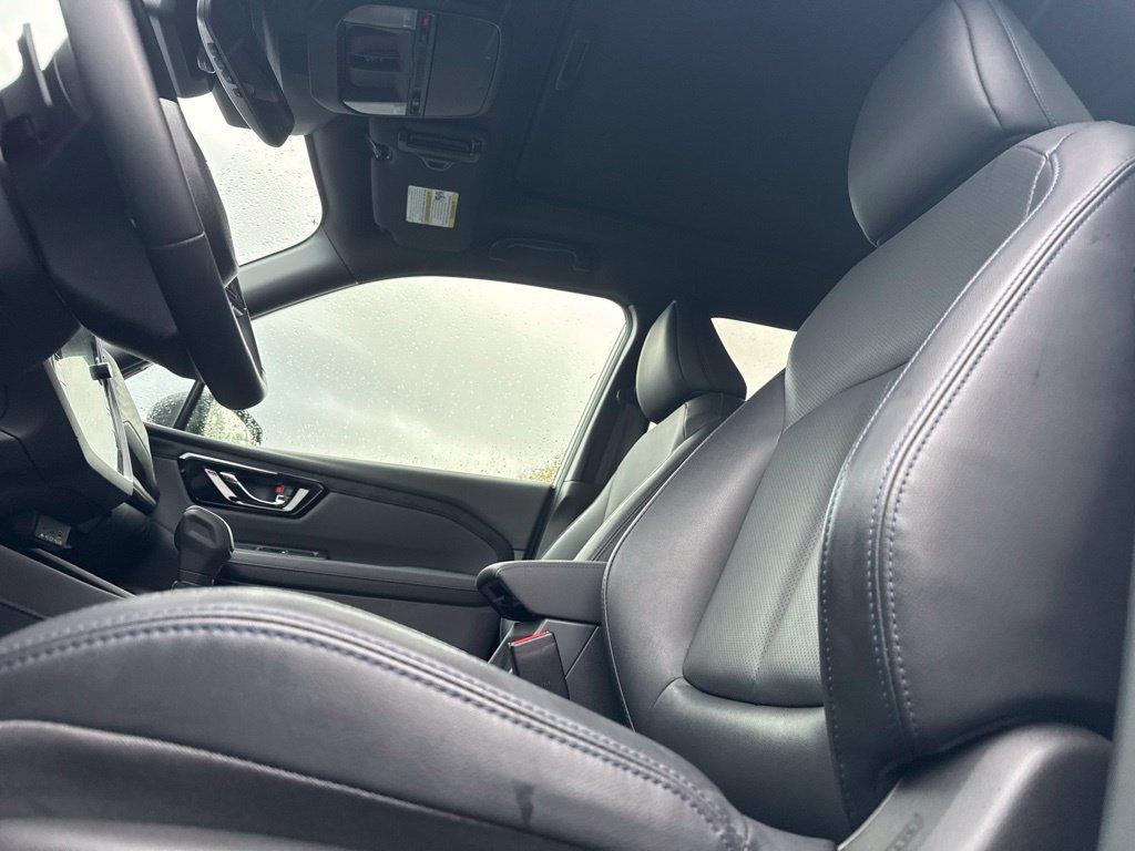 Certified 2025 Subaru Forester Limited AWD/4WD image 9