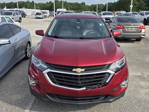 Used 2018 Chevrolet Equinox LT w/ Sun & Infotainment Package FWD image 2