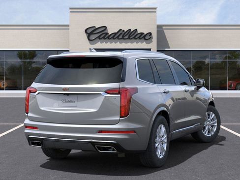 New 2025 Cadillac XT6 Luxury image 4