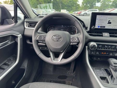 Used 2023 Toyota RAV4 XLE w/ Convenience Package AWD/4WD image 17