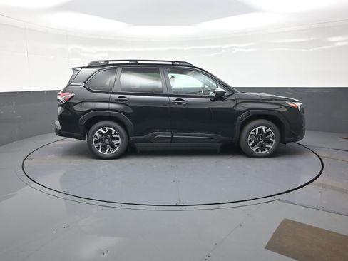New 2026 Subaru Forester Premium AWD/4WD image 2