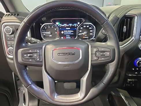 Used 2022 GMC Sierra 1500 Denali w/ Denali Premium Package AWD/4WD image 19
