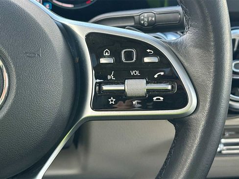 Certified 2022 Mercedes-Benz GLB 250 image 30