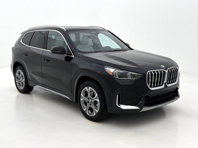 Used 2026 BMW X1 xDrive28i w/ Technology Package AWD/4WD image 4