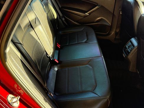 Used 2019 Volkswagen Passat 2.0T Wolfsburg image 21