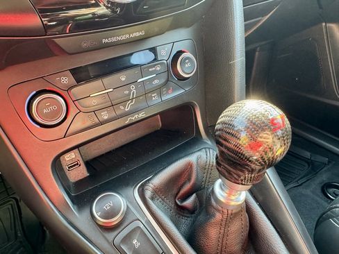 Used 2016 Ford Focus ST w/ Equipment Group 402A image 21