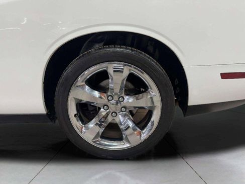 Used 2012 Dodge Challenger SXT Plus image 42