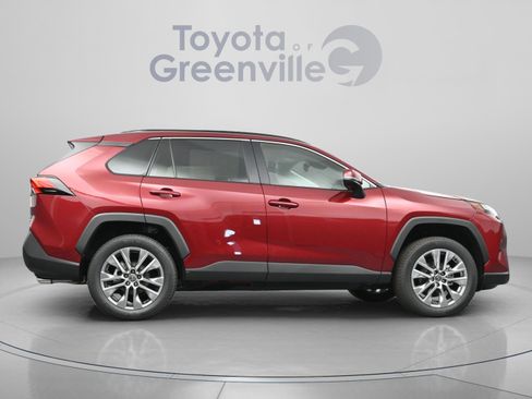 Used 2025 Toyota RAV4 XLE Premium w/ Weather Package AWD/4WD image 13