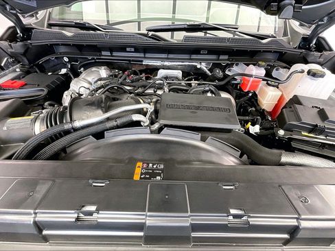 New 2026 GMC Sierra 3500 SLT image 18