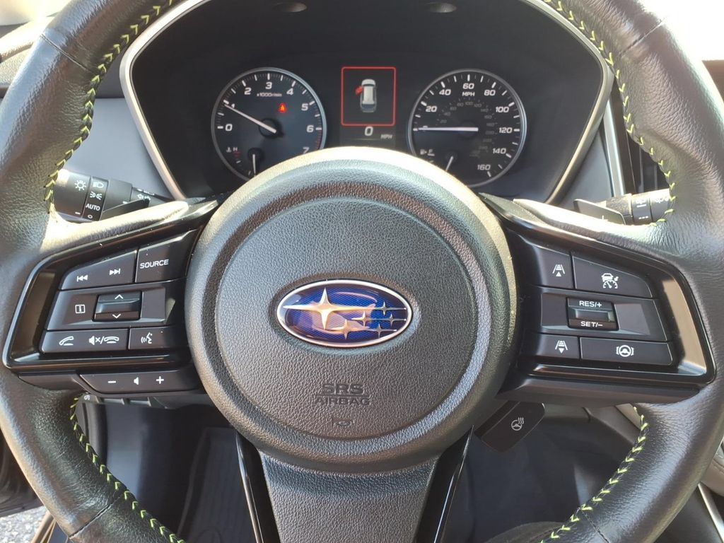 Certified 2025 Subaru Outback Onyx Edition AWD/4WD image 5