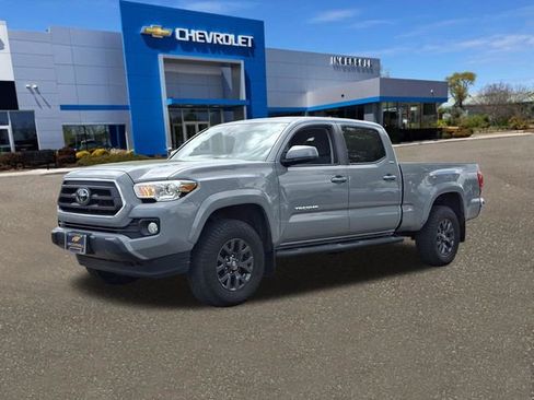 Used 2021 Toyota Tacoma SR5 AWD/4WD image 33