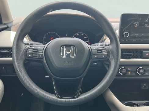 Used 2025 Honda HR-V LX image 10