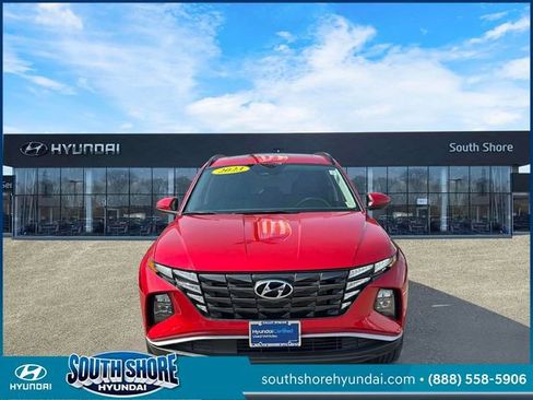 Certified 2023 Hyundai Tucson SEL w/ Convenience Package image 2