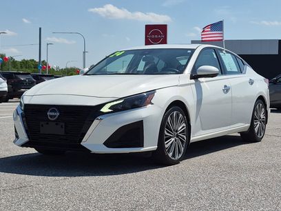 Used 2024 Nissan Altima 2.5 SL